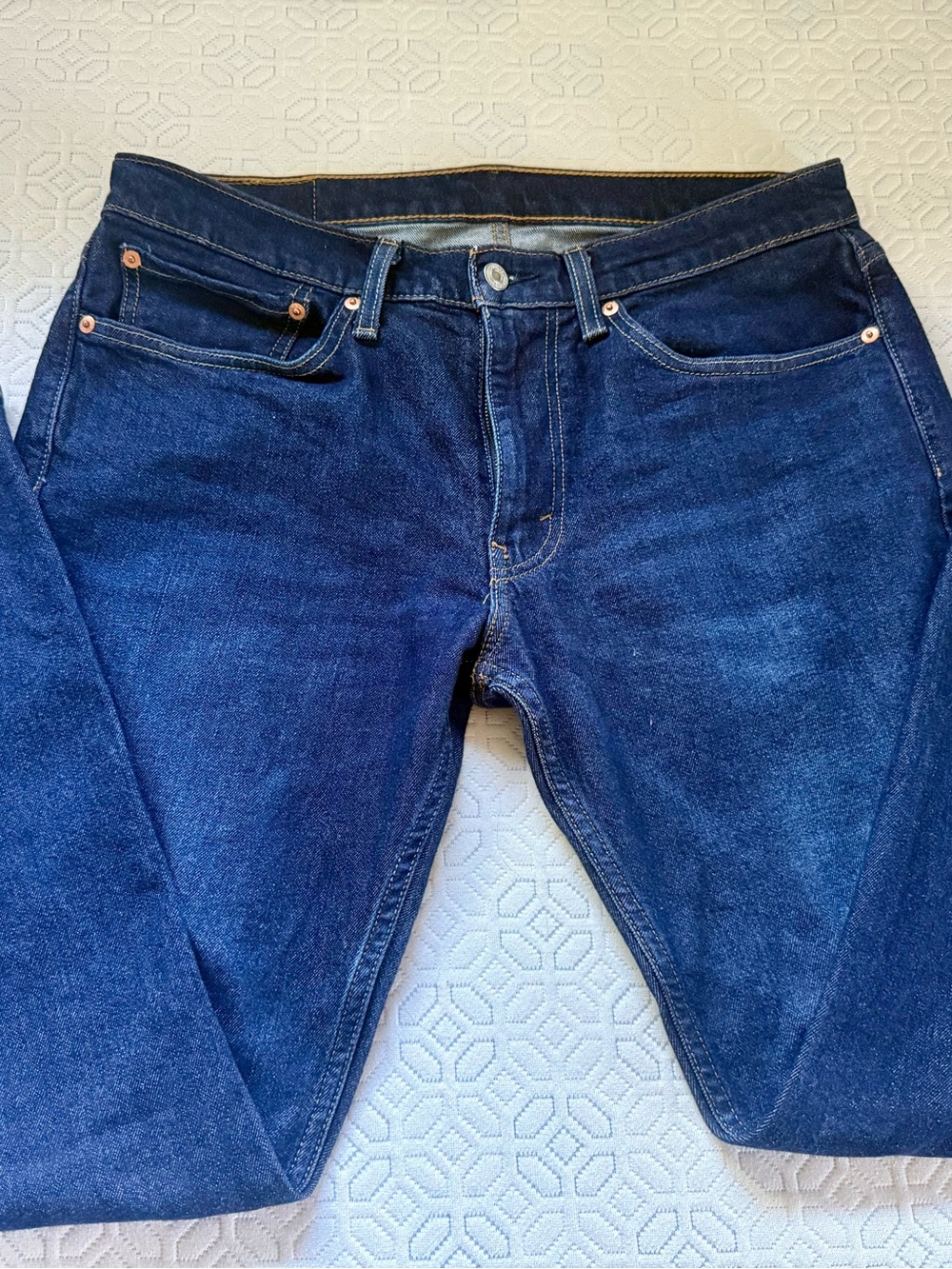 Levi's Men's Dark Blue Slim Jeans - 511 Style - Picture 3 of 5